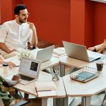 5 Tanggung Jawab Tim Operasi Pemasaran