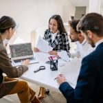 Peran Spesialis Berbeda dengan Manajer Operasi Pemasaran