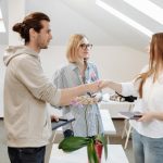 Memberikan Motivasi ke Rekam Kerja Itu Penting, Begini Caranya!