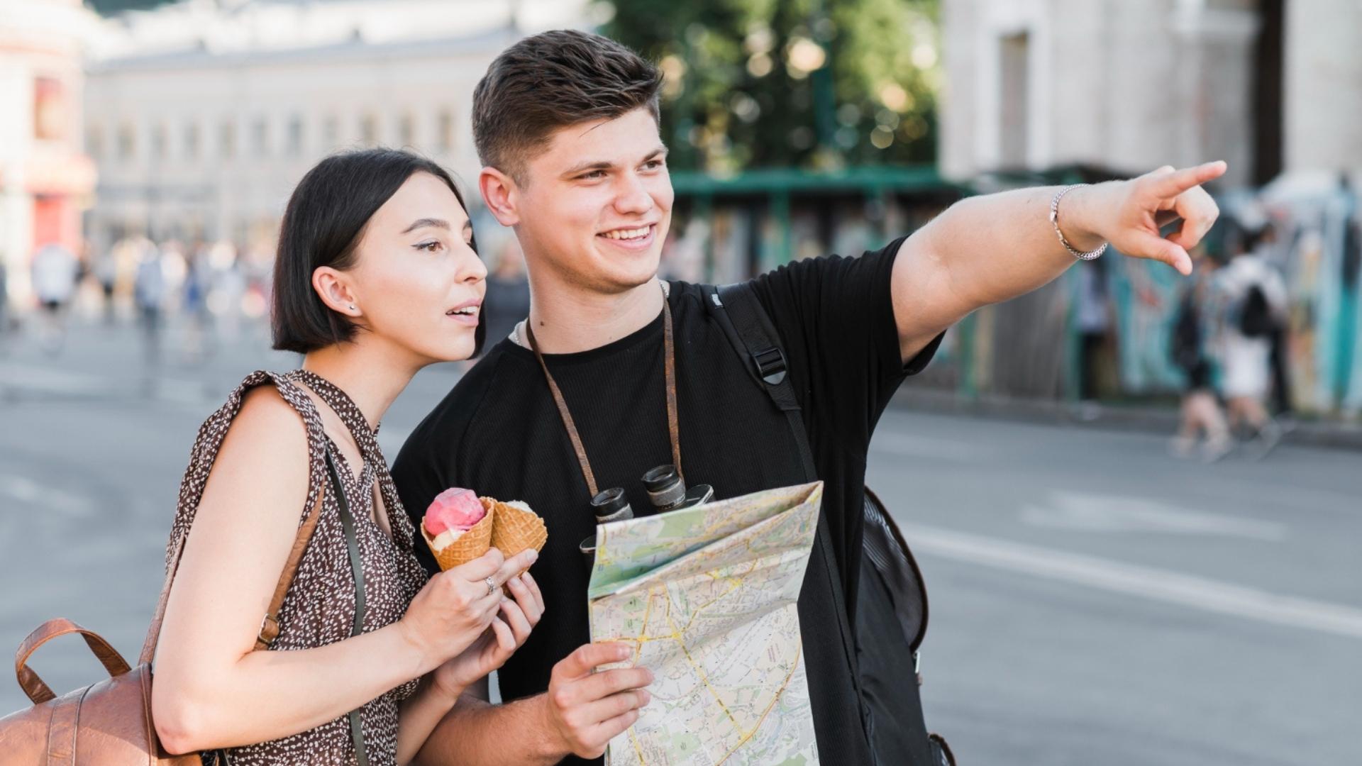 Ilustrasi Jasa Tour Guide (foto: freepik)