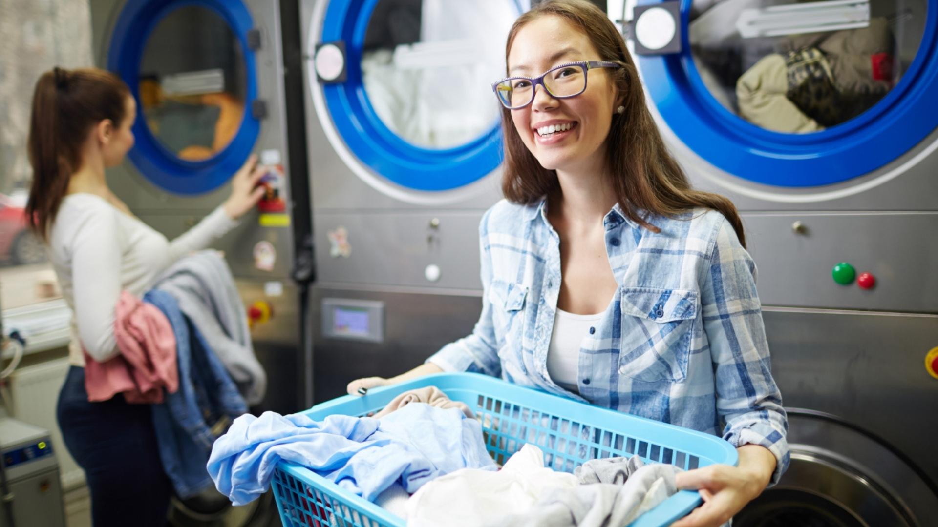 Ilustrasi Bisnis Laundry (foto: freepik)